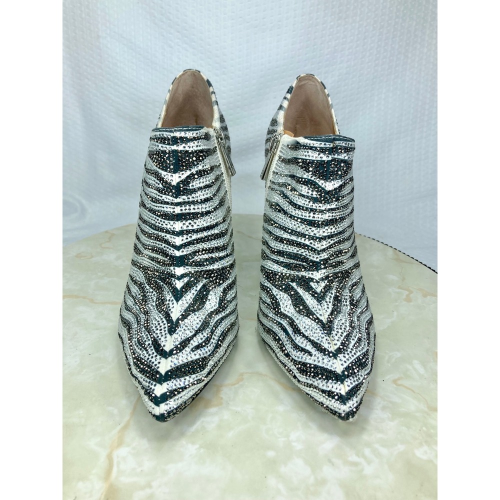 Jessica Simpson Rhinestone Ankle Booties Women 6 Silver Black Zebra Luela2 Shoes - Picture 3 of 14